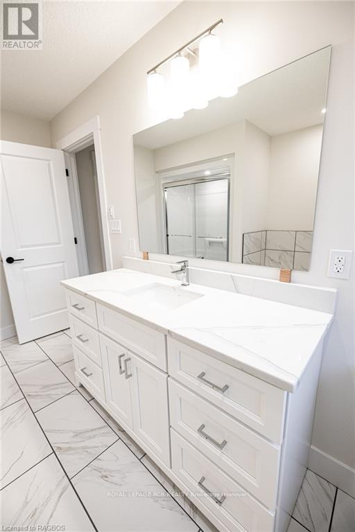 222 16th Avenue Crescent, Hanover, Ontario  N4N 3V3 - Photo 18 - X10847621