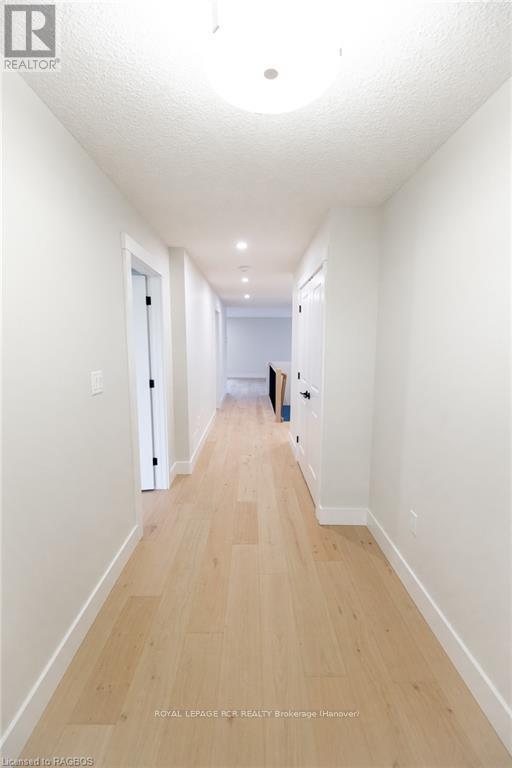 222 16th Avenue Crescent, Hanover, Ontario  N4N 3V3 - Photo 9 - X10847621