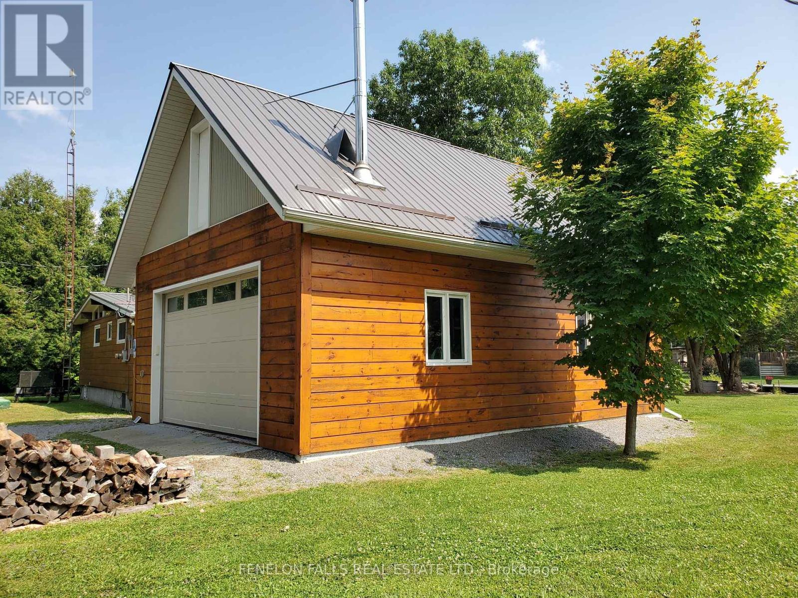 9 Gold Street, Kawartha Lakes, Ontario  K0M 1N0 - Photo 12 - X12103990