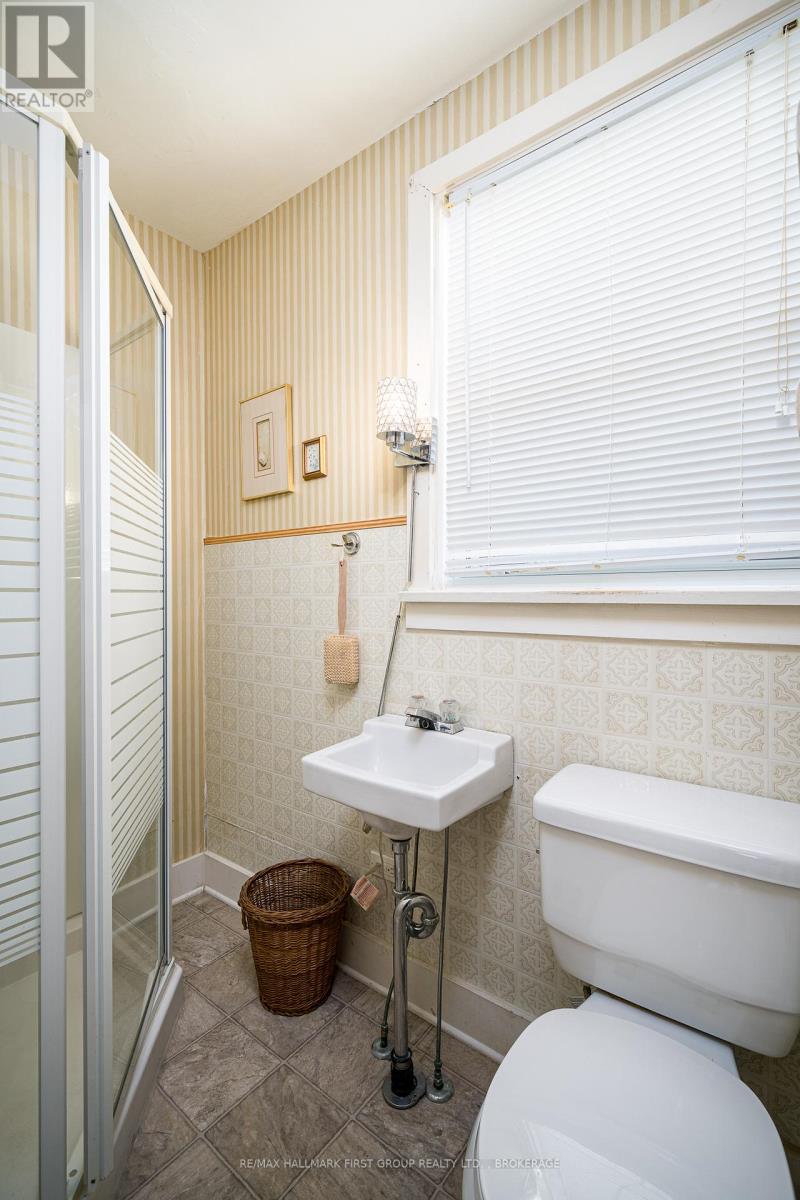 366 Dundas Street W, Greater Napanee, Ontario  K7R 2B6 - Photo 22 - X12098631