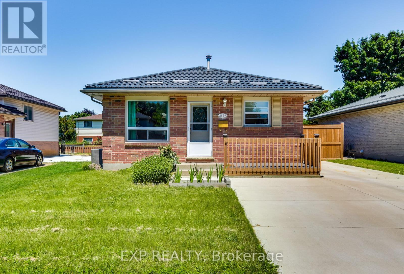 1384 Bentley Drive