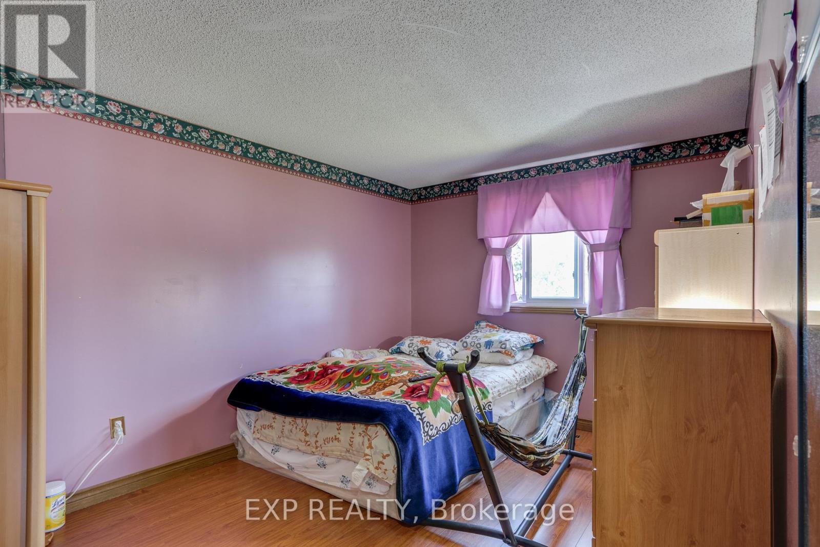 Photo 14 of 28 for 1384 Bentley Drive