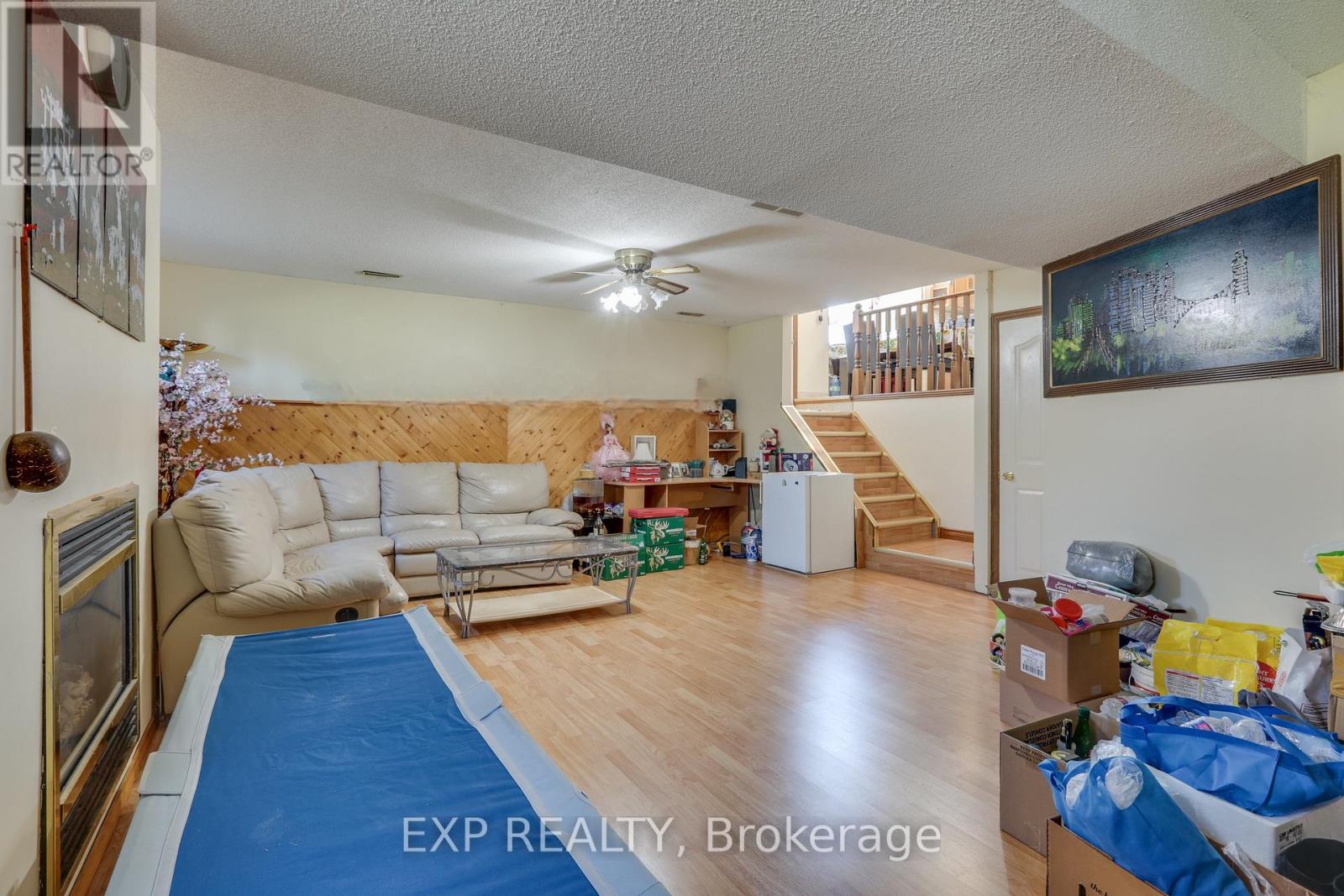 Photo 18 of 28 for 1384 Bentley Drive
