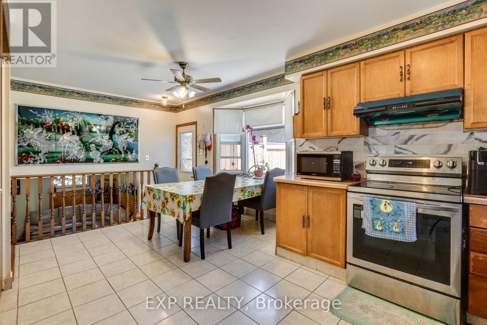 Photo 9 of 28 for 1384 Bentley Drive