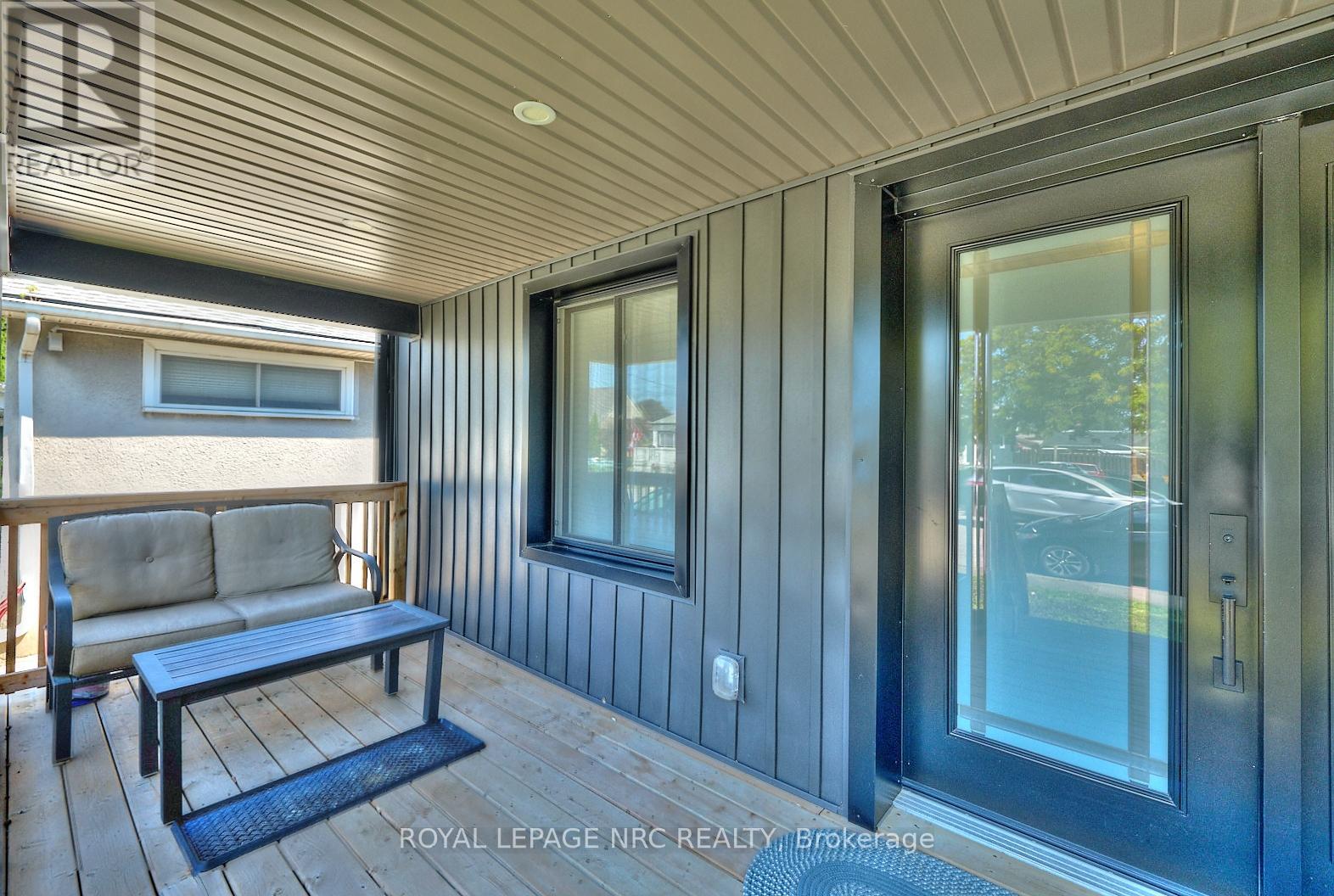 Property at 2 FAIRBURN AVENUE image 4