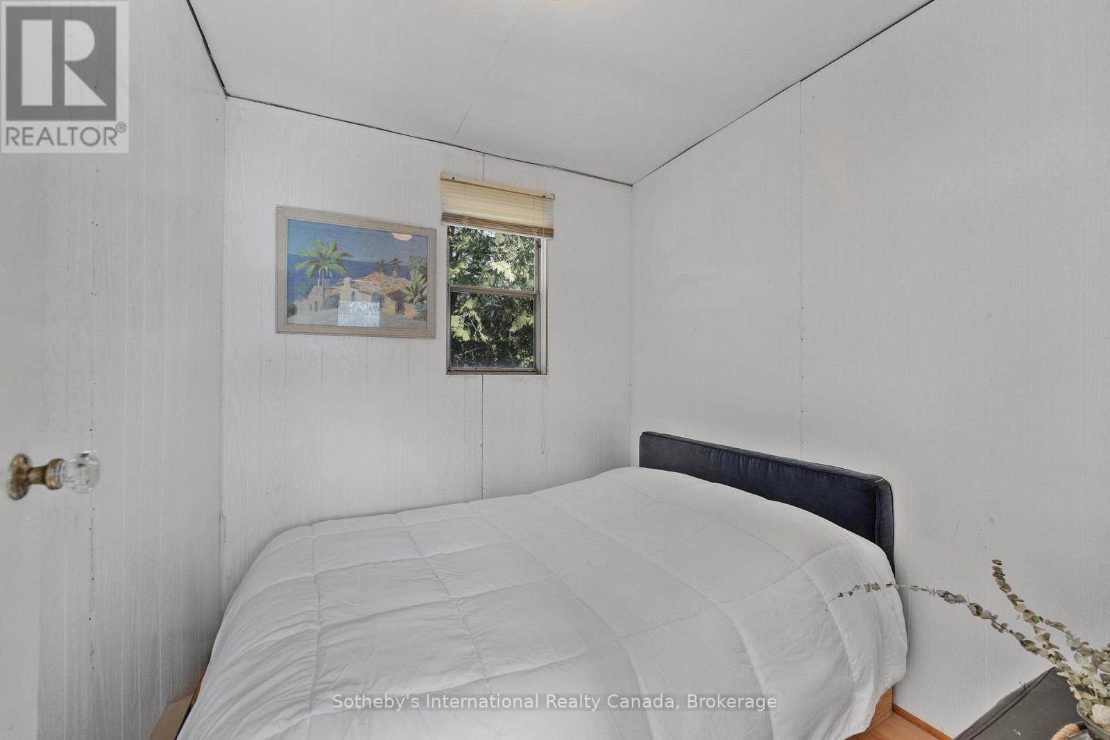 35 Roc Road, Tiny, Ontario  L0L 2J0 - Photo 18 - S12011333