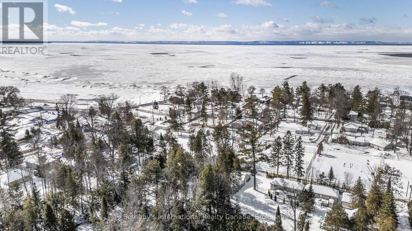 35 Roc Road, Tiny, Ontario  L0L 2J0 - Photo 38 - S12011333