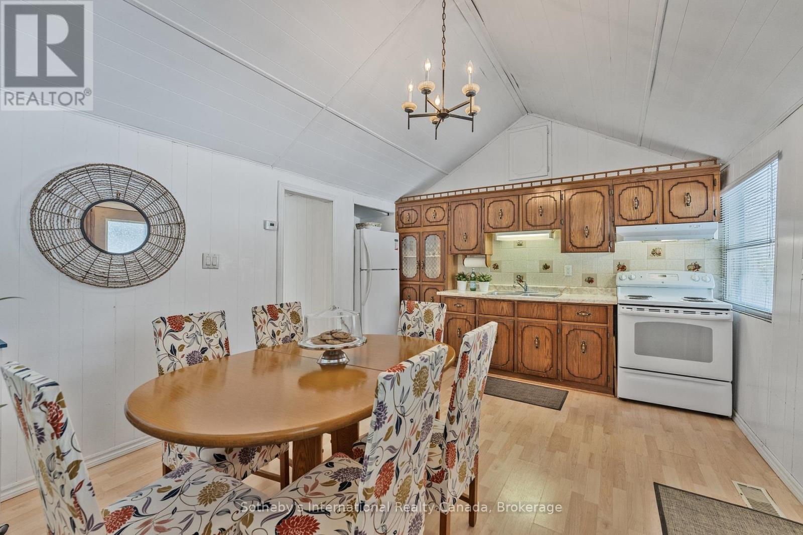 35 Roc Road, Tiny, Ontario  L0L 2J0 - Photo 8 - S12011333