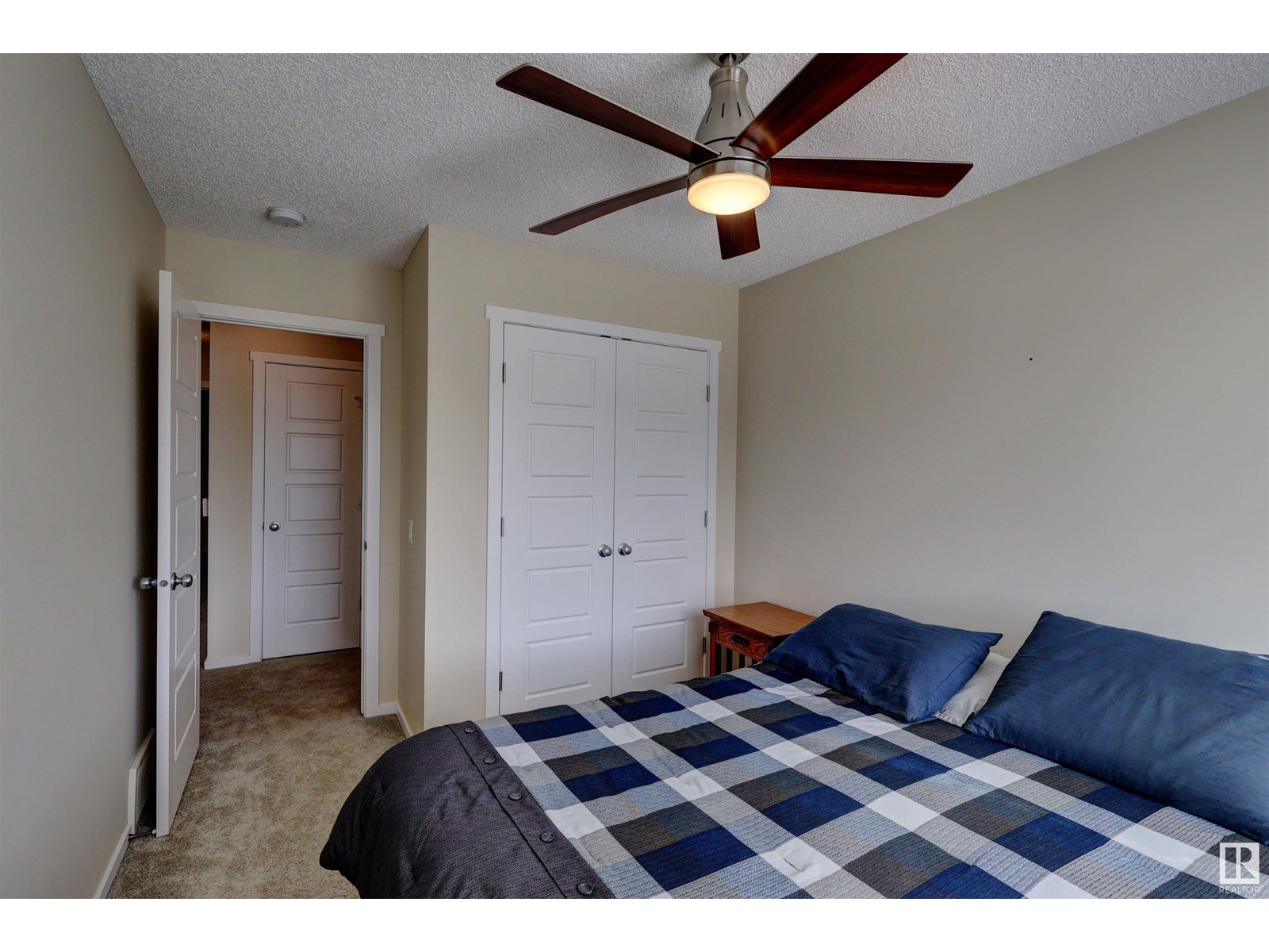 Property at 2546 ORCHARDS WY SW image 4