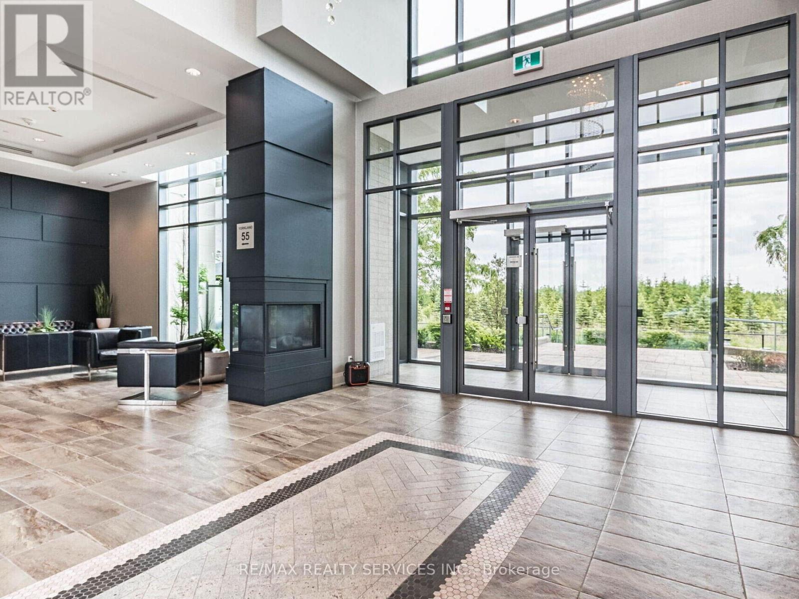 407 - 65 Yorkland Boulevard, Brampton, Ontario  L4C 9Z4 - Photo 10 - W12105190