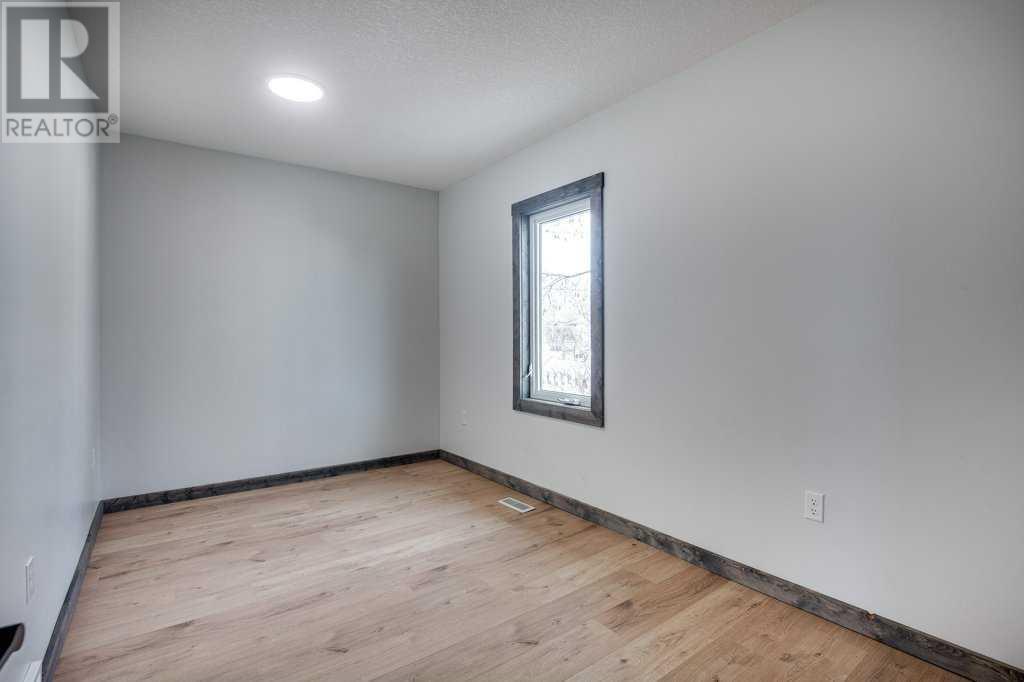 4915 45 Street, Innisfail, Alberta  T4G 1M8 - Photo 10 - A2197690