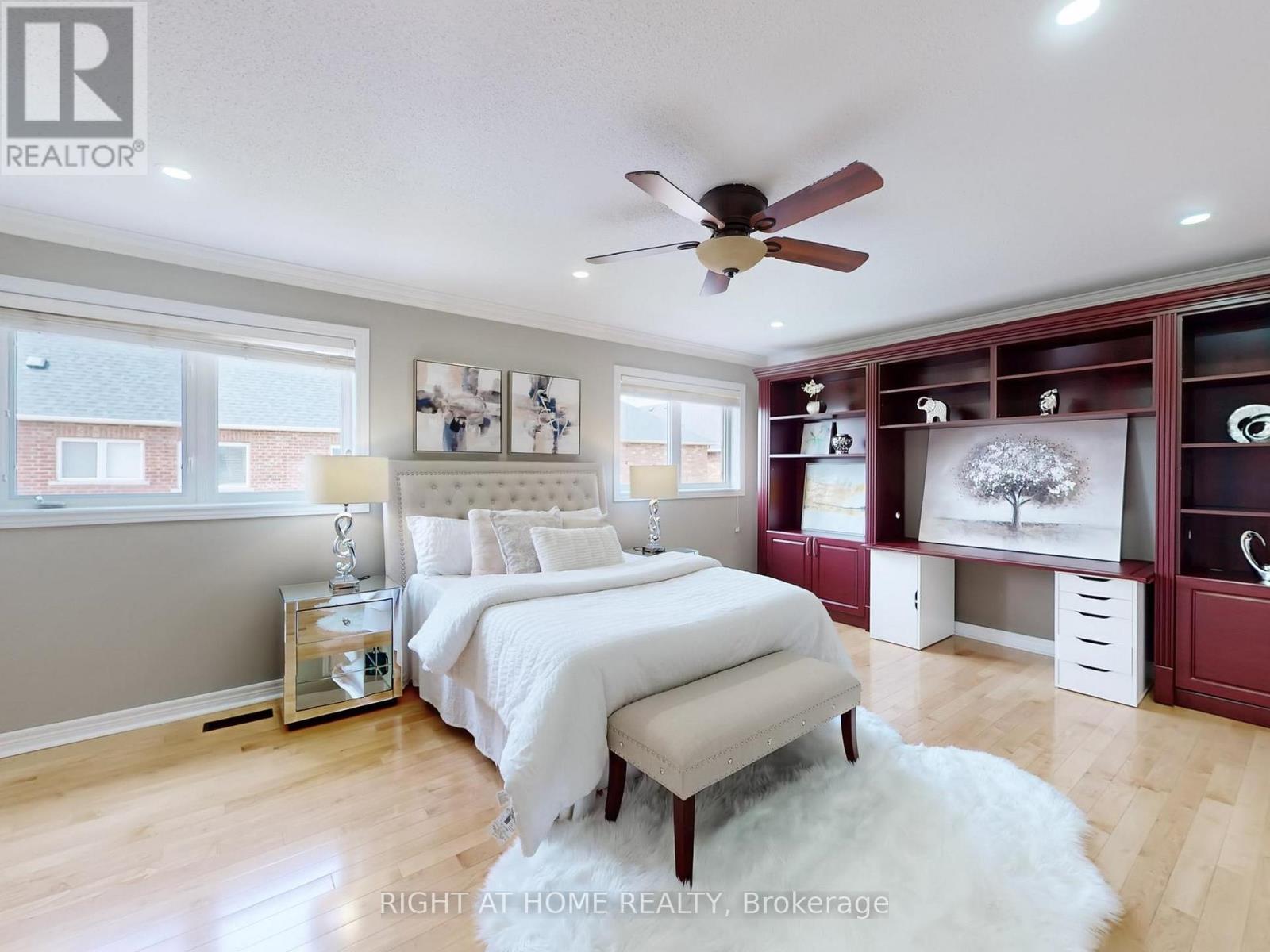 3585 Stonecutter Crescent, Mississauga, Ontario  L5M 7N7 - Photo 27 - W12106025
