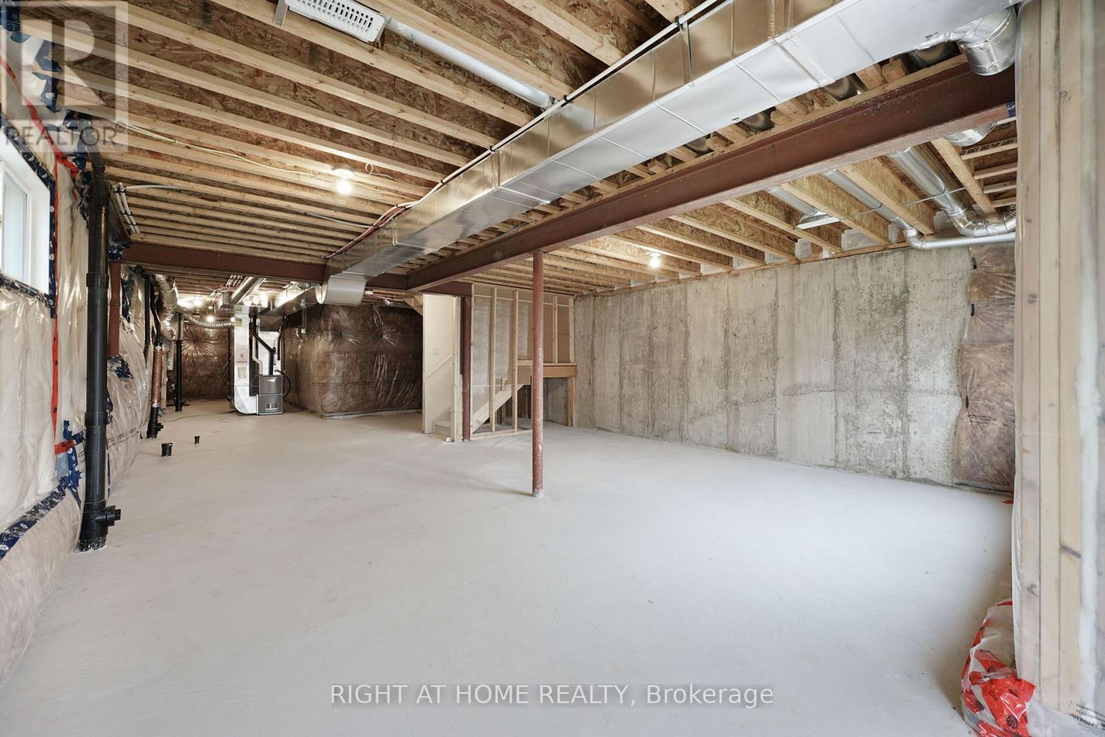 52 Bearberry Road, Springwater, Ontario  L9X 2E2 - Photo 33 - S12106039
