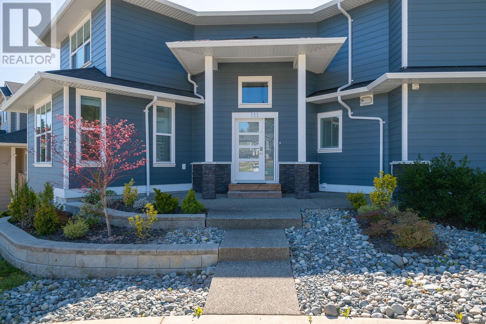Property at 111 Frances St image 2