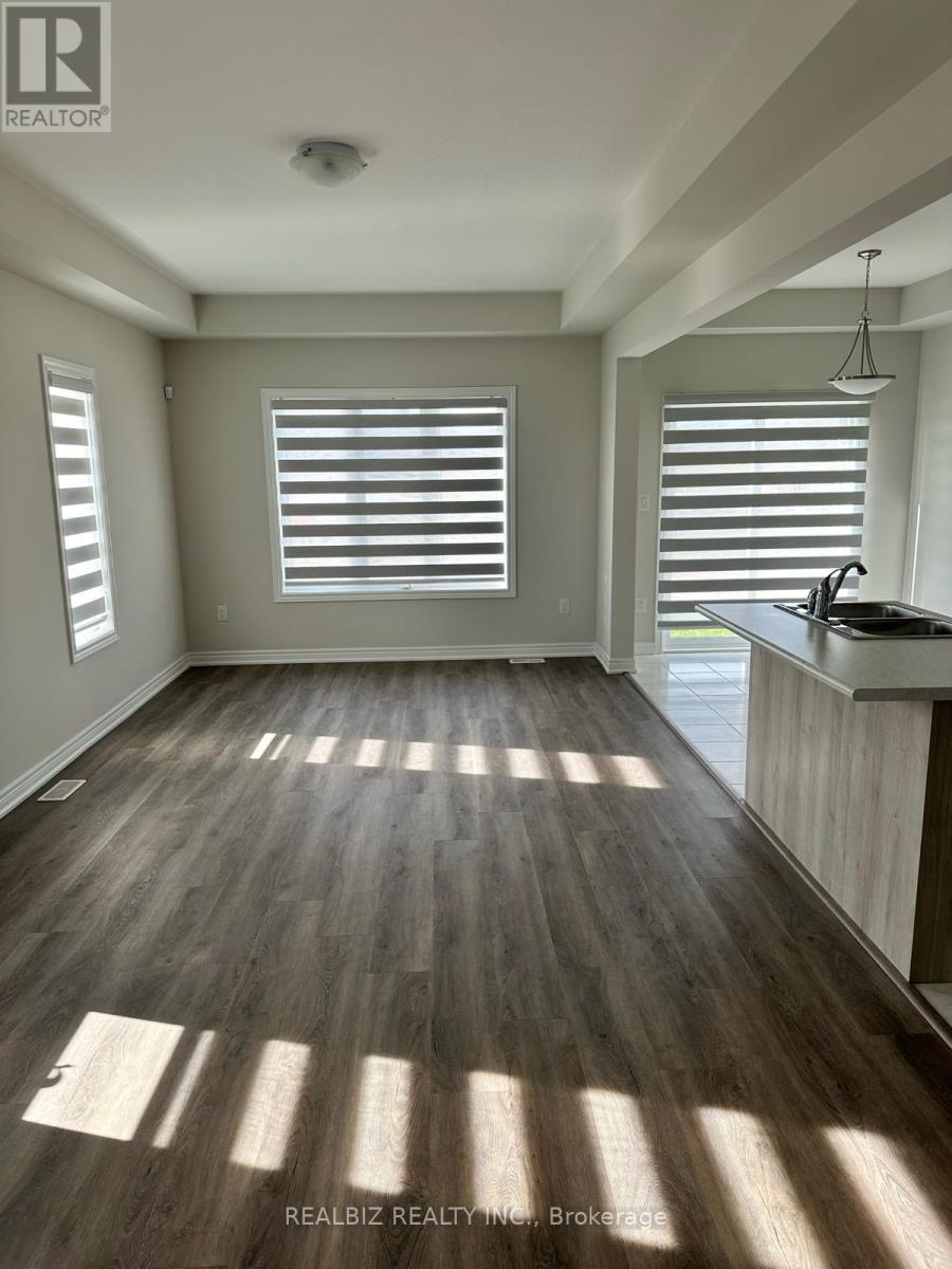 Property at 210 SUNFLOWER PLACE image 3