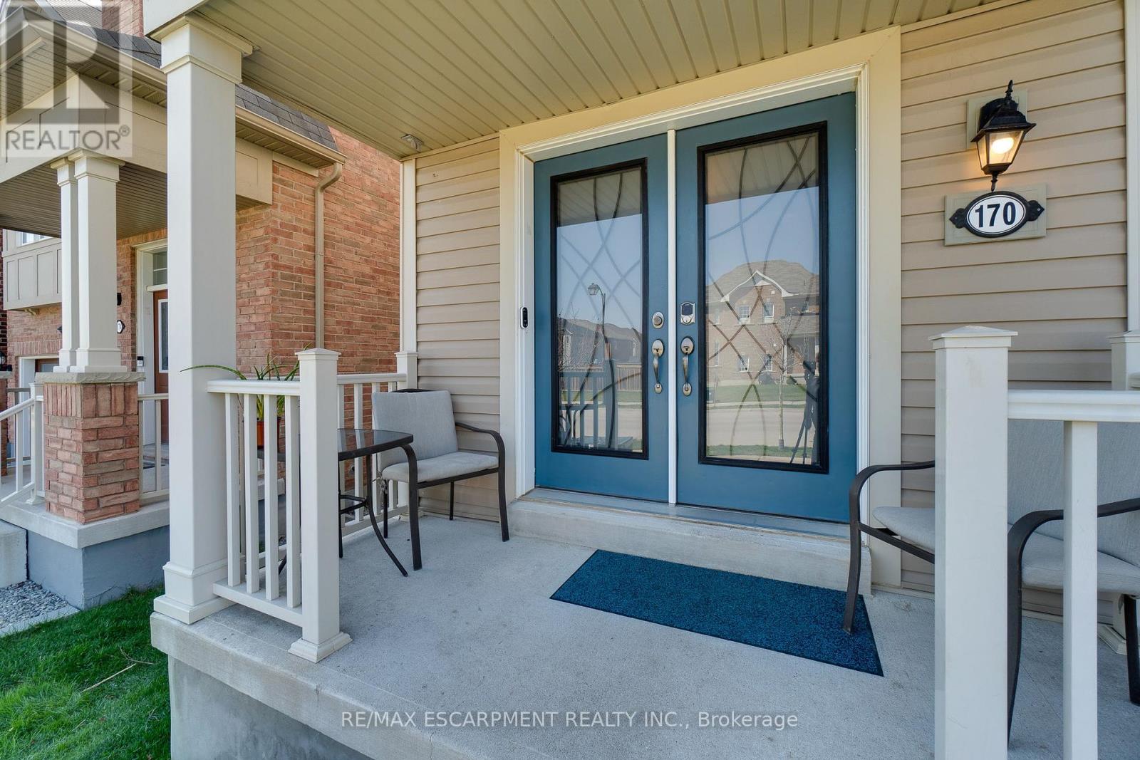 Property at 170 BINHAVEN BOULEVARD image 2
