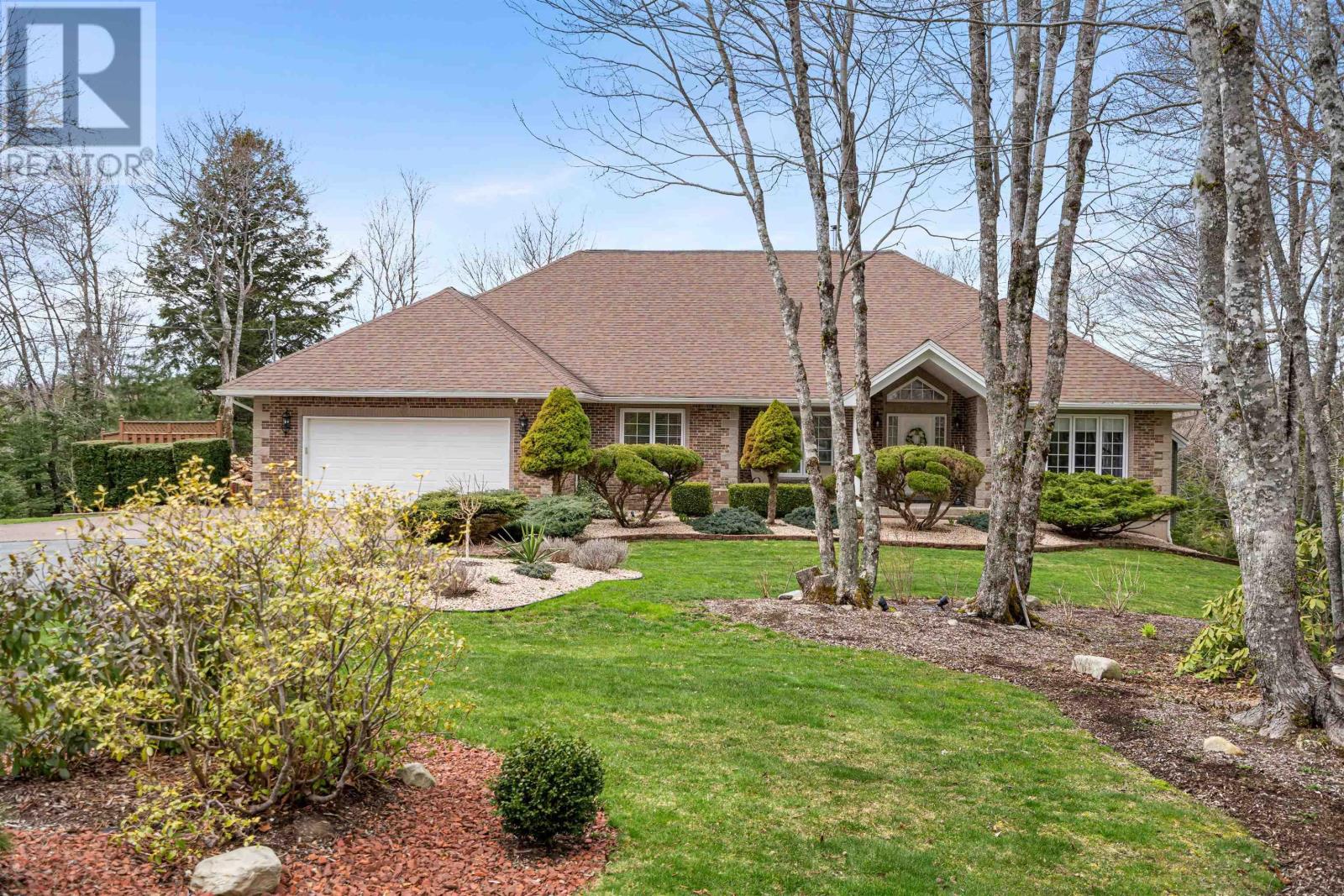 Property at 182 Thompson Run image 1
