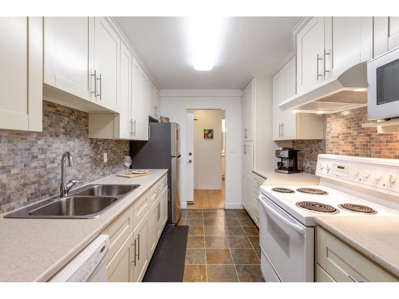 106 1720 Southmere Crescent, Surrey, British Columbia  V4A 6E3 - Photo 9 - R2990962