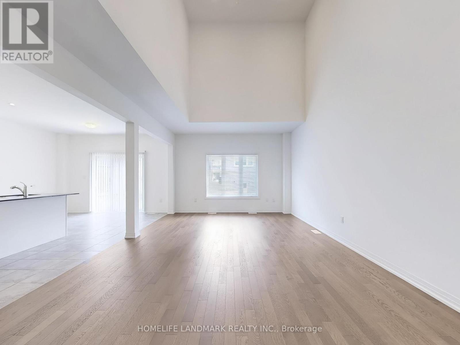 67 Wheatfield Road, Barrie, Ontario  L9J 0T4 - Photo 8 - S12105448