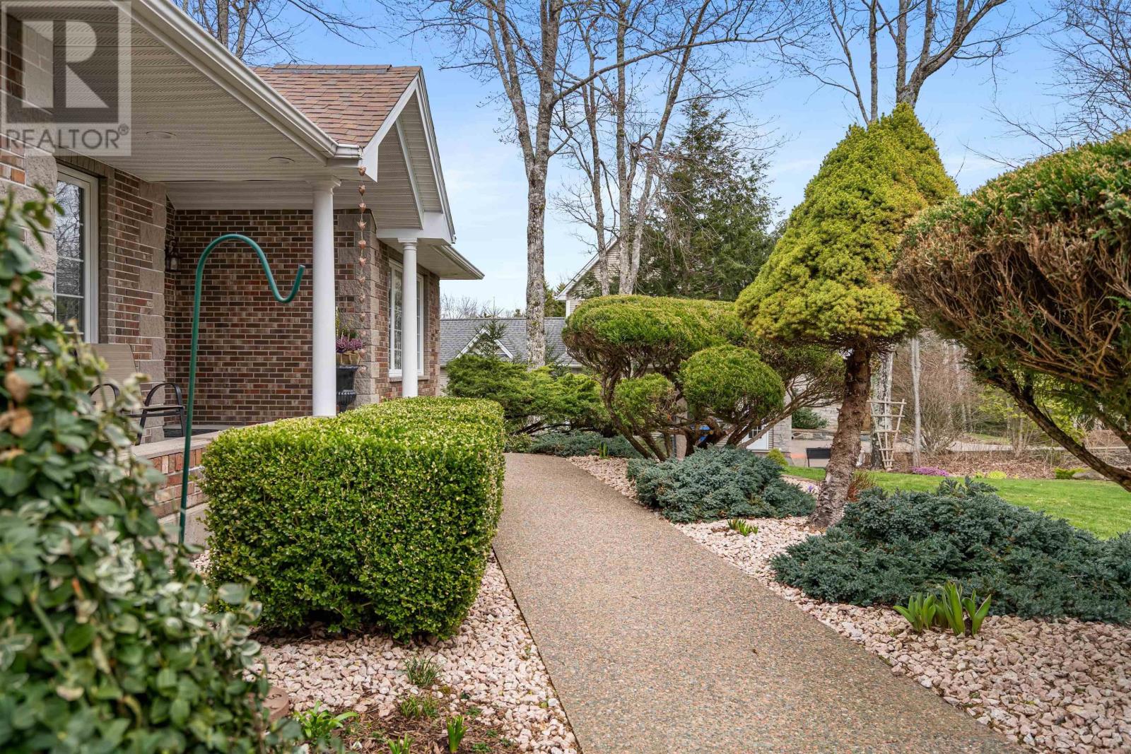 Property at 182 Thompson Run image 2