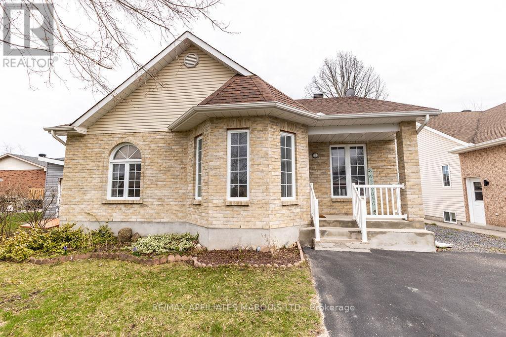 Property at 1 WALNER AVENUE image 3