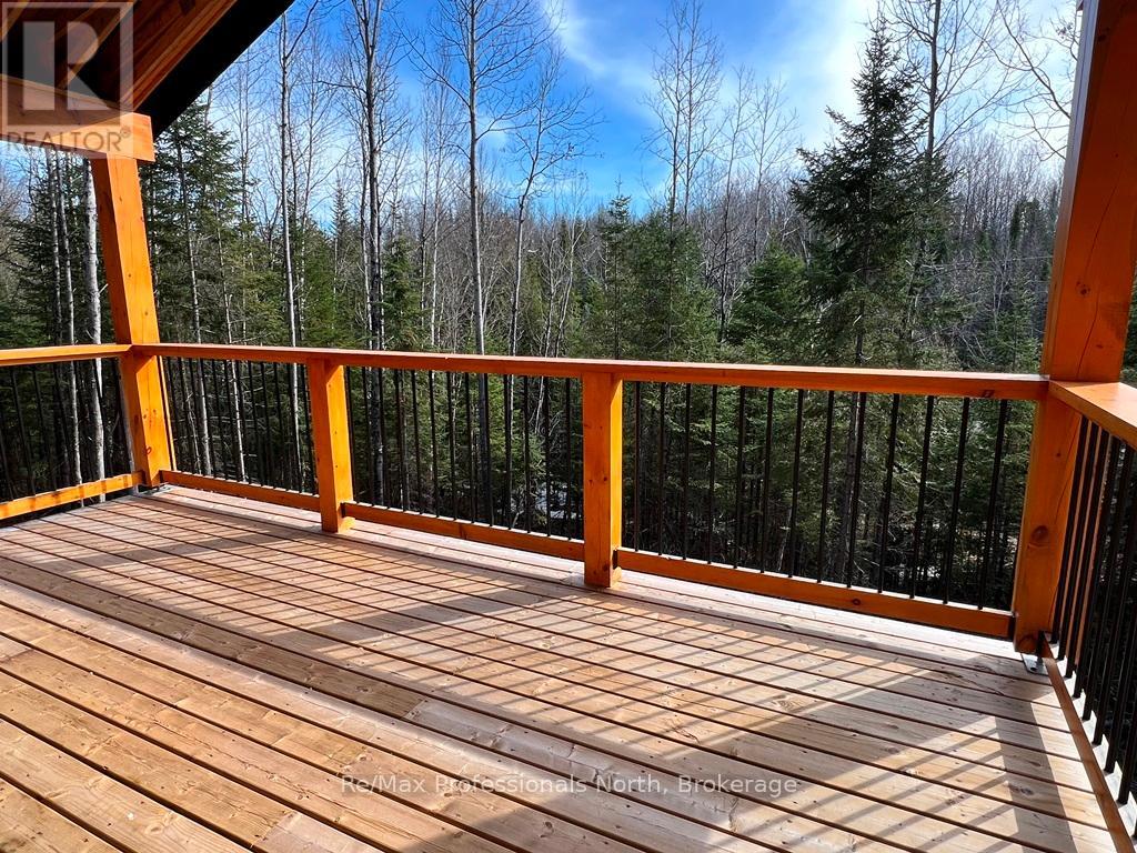 6587 Elephant Lake Road, Dysart Et Al (Harcourt), Ontario  K0L 1X0 - Photo 8 - X12106084