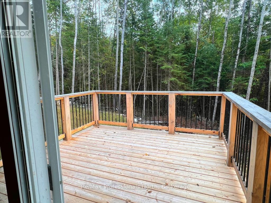 6587 Elephant Lake Road, Dysart Et Al (Harcourt), Ontario  K0L 1X0 - Photo 9 - X12106084