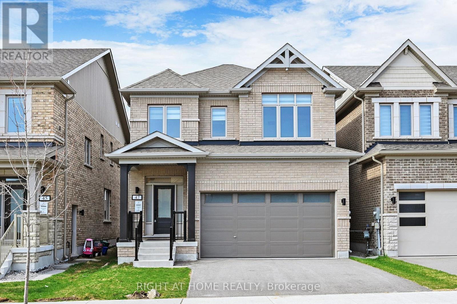 47 Shepherd Drive, Barrie, Ontario  L9J 0K4 - Photo 1 - S12105711