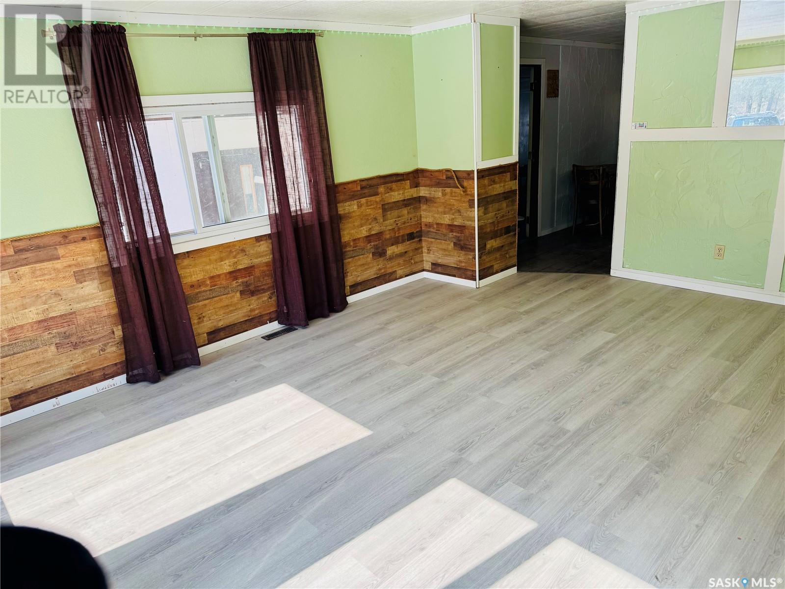 214 Oak Street, Wolseley, Saskatchewan  S0G 5H0 - Photo 4 - SK003624