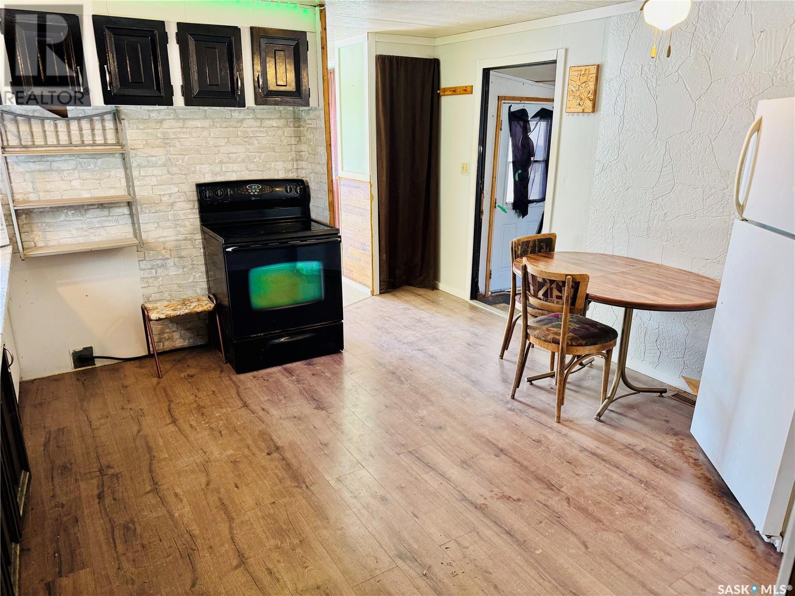 214 Oak Street, Wolseley, Saskatchewan  S0G 5H0 - Photo 6 - SK003624