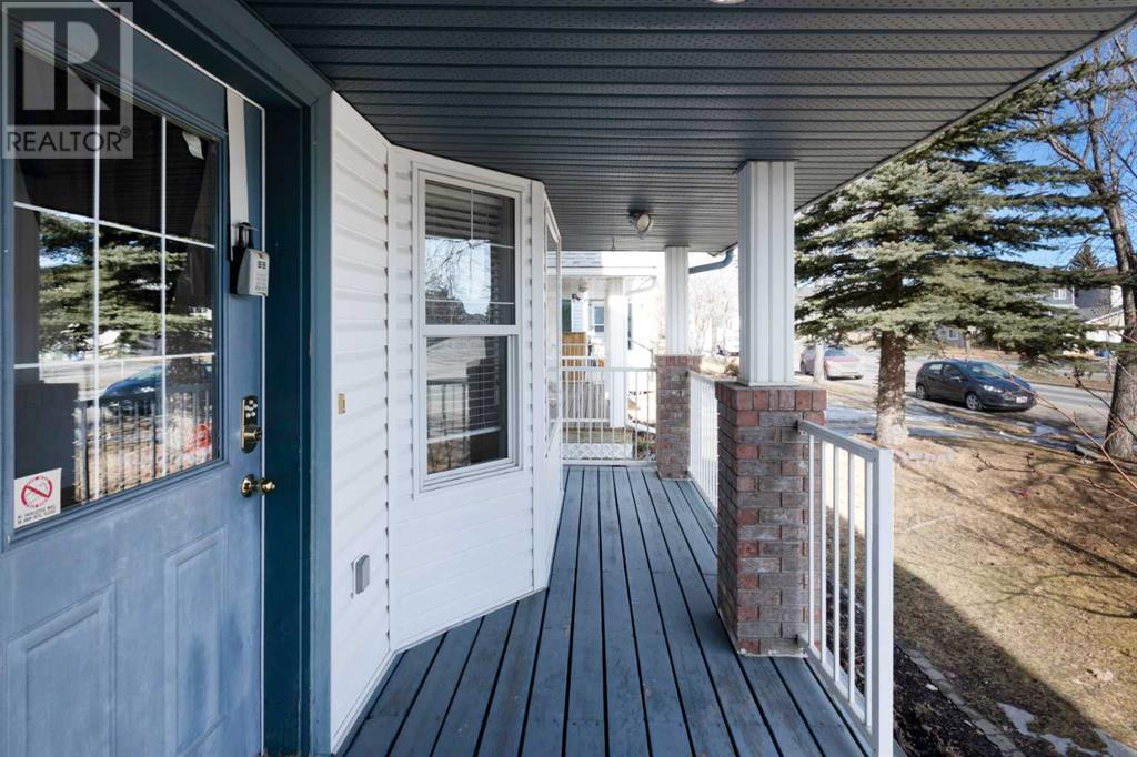 Property at 27 Tarington Road NE image 5