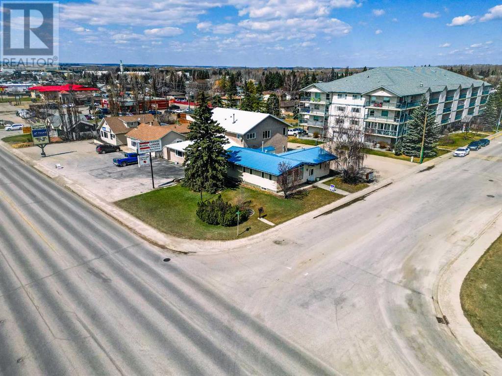 4530 54 Avenue, Olds, Alberta  T4H 1B8 - Photo 1 - A2204742