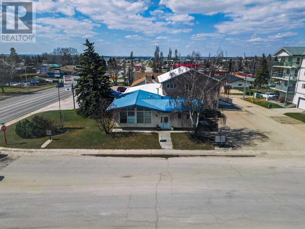 4530 54 Avenue, Olds, Alberta  T4H 1B8 - Photo 2 - A2204742