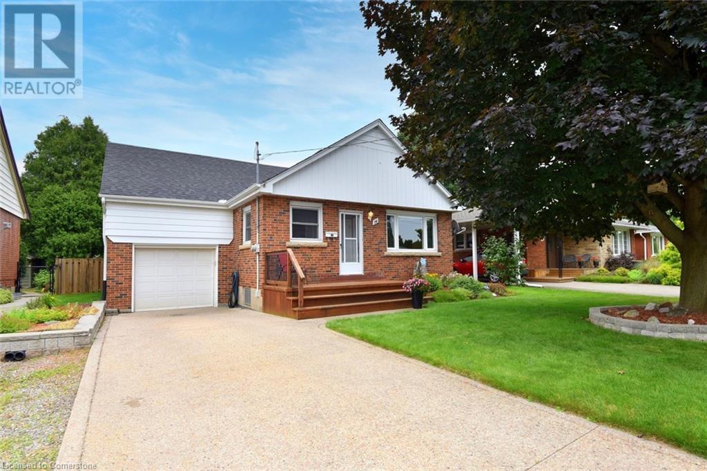Property at 14 DAVID Street image 3