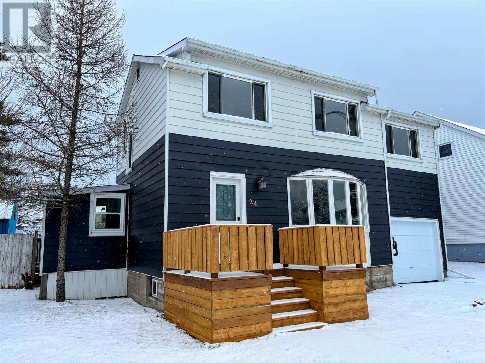 24 Stevens Ave, Marathon, Ontario  P0T 2E0 - Photo 37 - TB243575