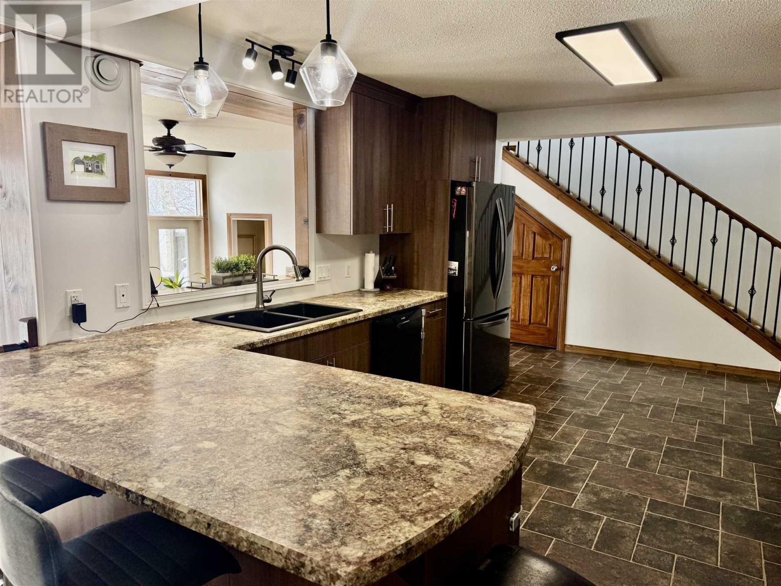 33 Pronger Pkwy, Dryden, Ontario  P8N 2Y4 - Photo 11 - TB250605