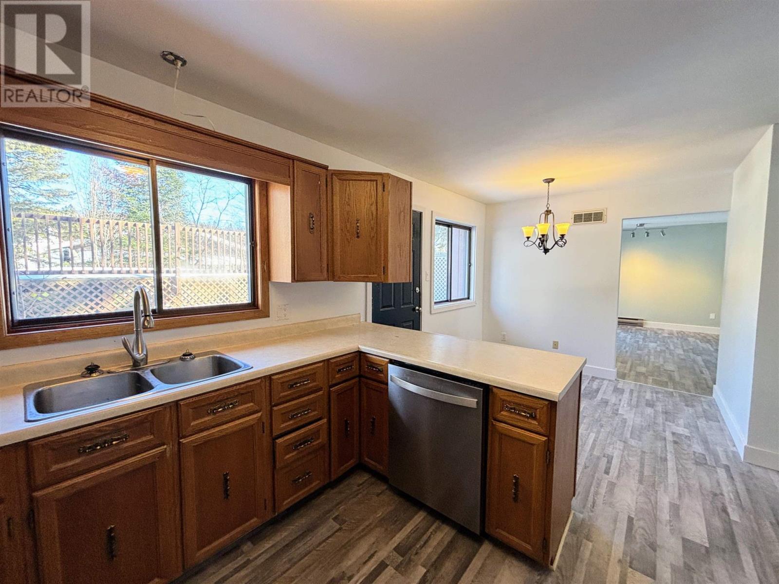 4 Nugget St, Marathon, Ontario  P0T 2E0 - Photo 8 - TB250656