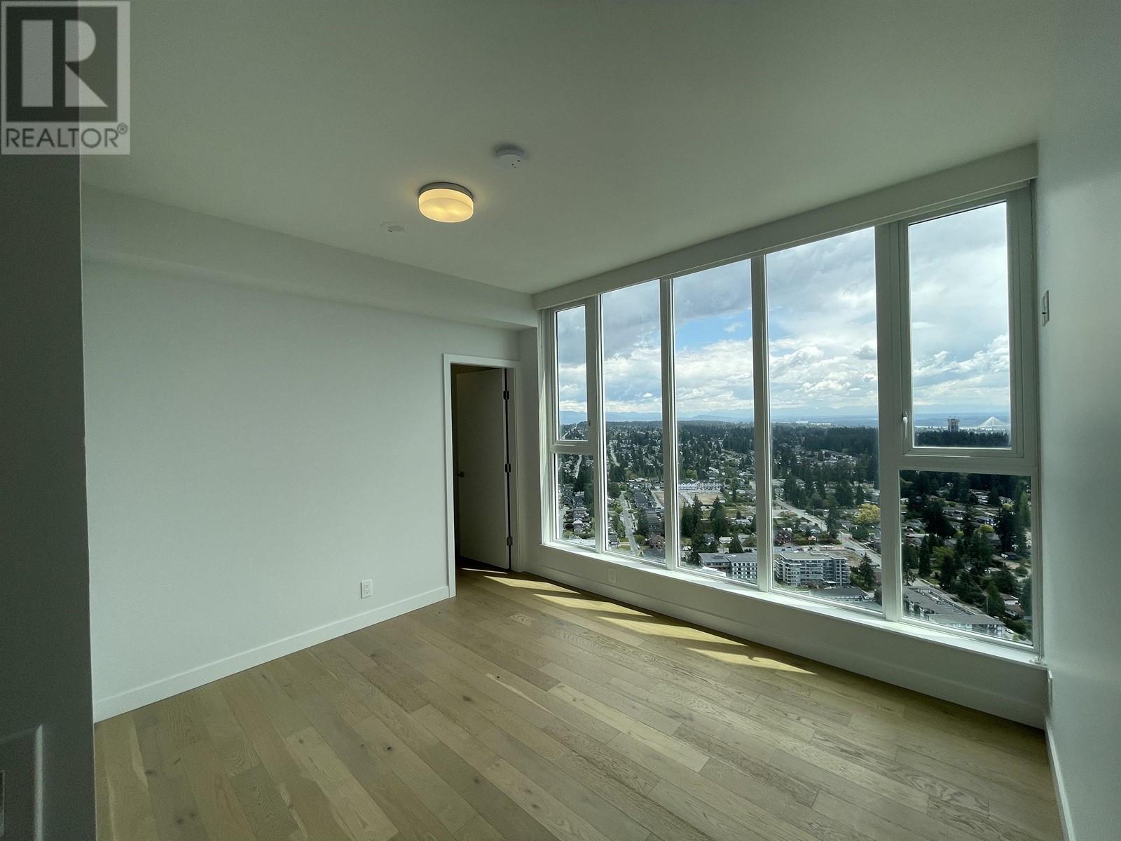 4604 567 Clarke Road, Coquitlam, British Columbia  V3J 0K7 - Photo 5 - R2994622