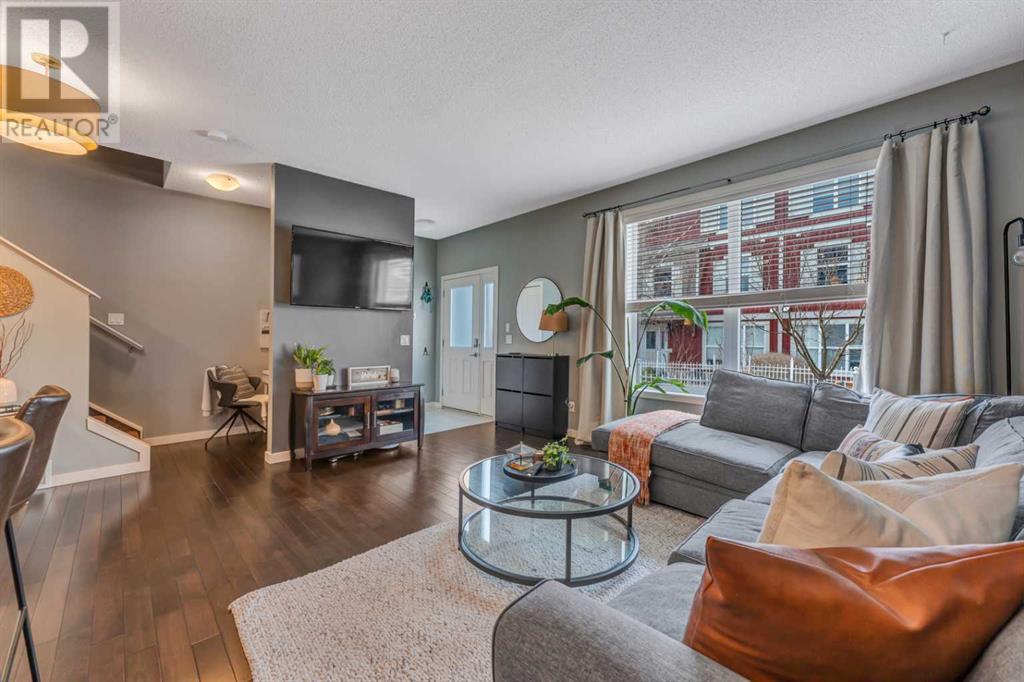 517, 10 Auburn Bay Avenue Se, Calgary, Alberta  T3M 0P7 - Photo 3 - A2212093