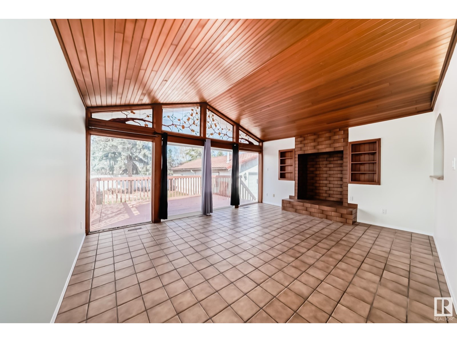 Property at 10304 166 AV NW image 5