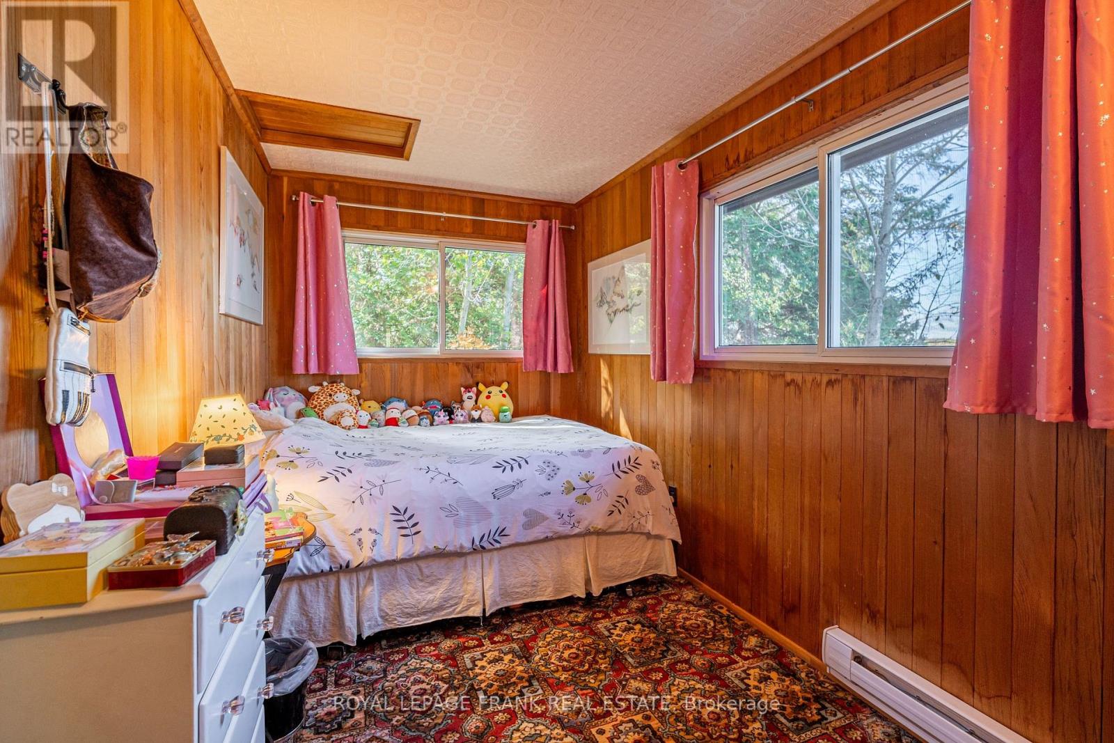 1329 Trappers Lane, Douro-Dummer, Ontario  K0L 2H0 - Photo 34 - X12103784