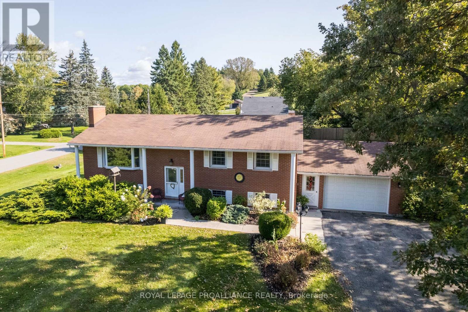Property at 63 FAIRLAWN ROAD image 5