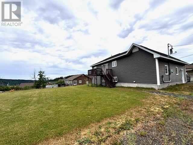 Property at 23 Syenite Road image 3