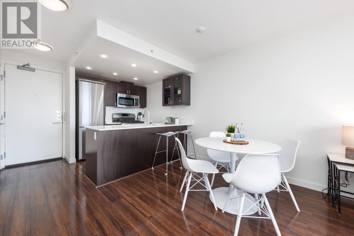 Listing Picture 9 of 27 : 2008 4815 ELDORADO MEWS, Vancouver / 溫哥華 - 魯藝地產 Yvonne Lu Group - MLS Medallion Club Member