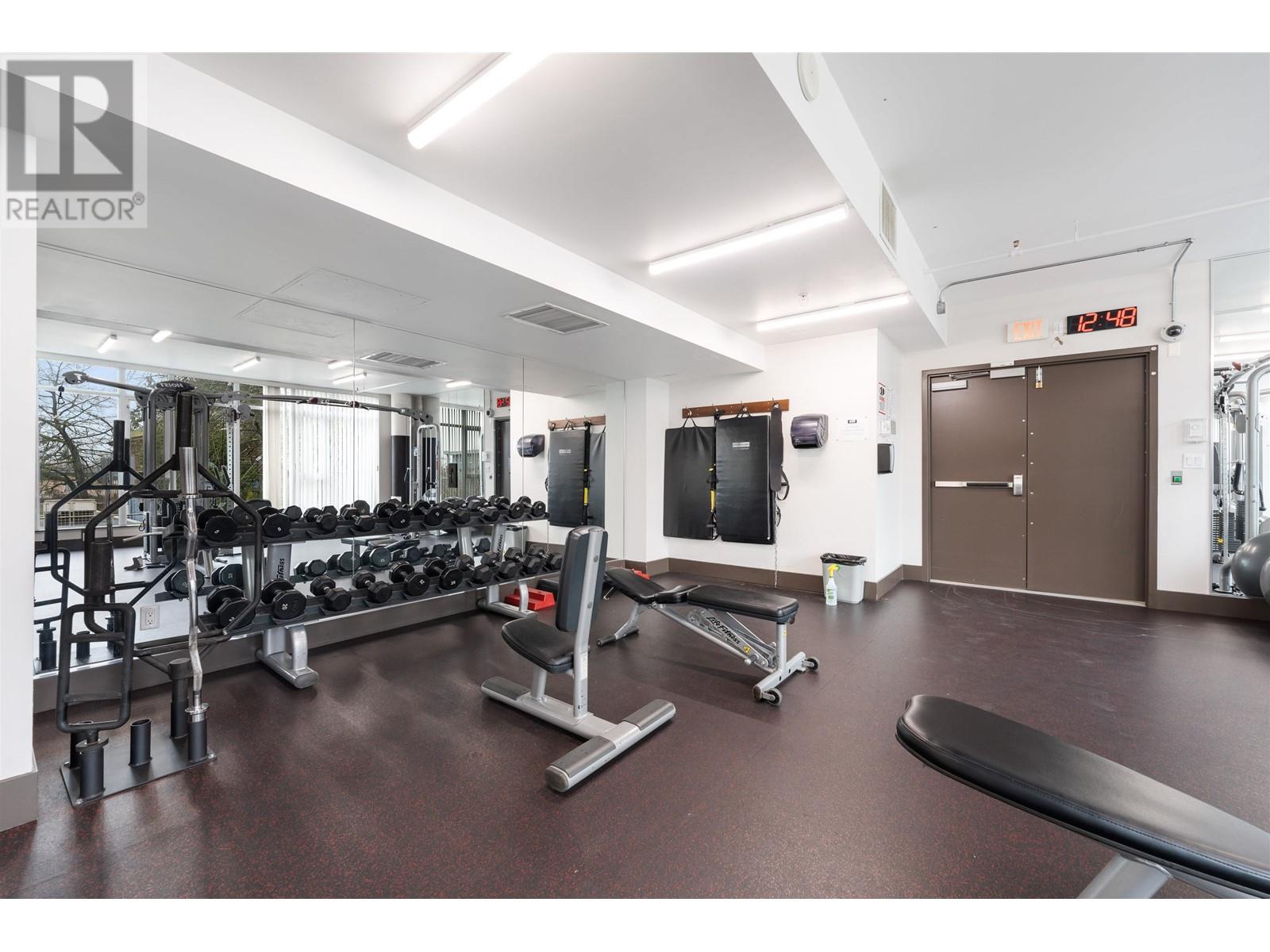 Listing Picture 13 of 27 : 2008 4815 ELDORADO MEWS, Vancouver / 溫哥華 - 魯藝地產 Yvonne Lu Group - MLS Medallion Club Member