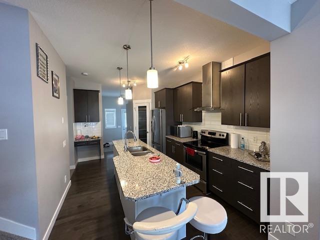 Property at 20724 99 AV NW image 4