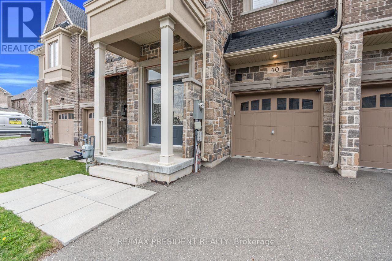 Property at 40 DALBEATTIE DRIVE image 3