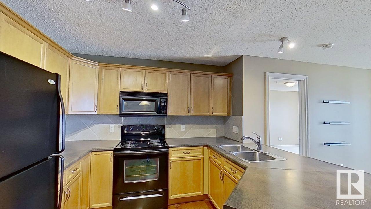 Property at #218 13830 150 AV NW image 5