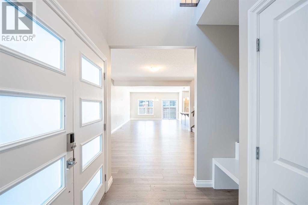Property at 170 Homestead Park NE image 4
