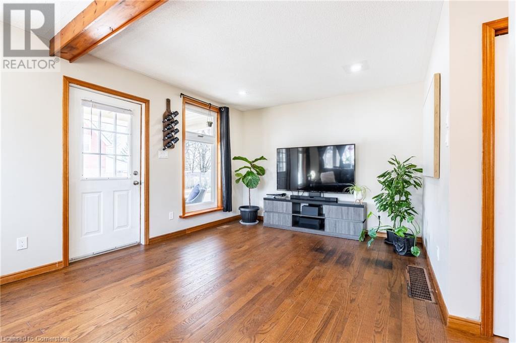 88 Freelton Road, Hamilton, Ontario  L0R 1K0 - Photo 5 - 40715307